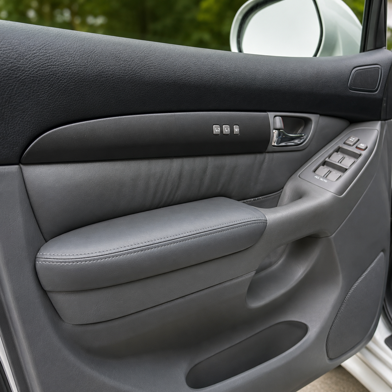 GX470 Blacked Out Door Panel Trim - 4 Door Kit